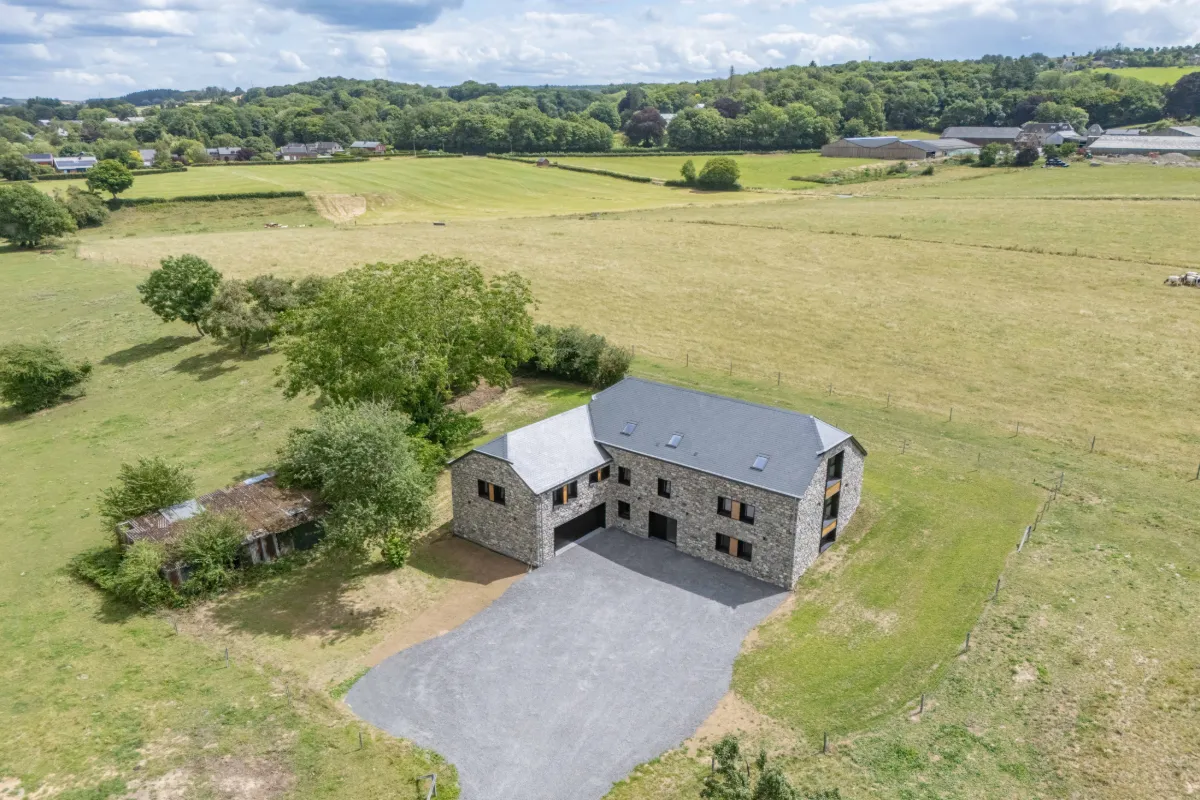 Maison à vendre à Marche-en-Famenne 6900 950000.00€ 6 chambres 447.32m² - annonce 558512