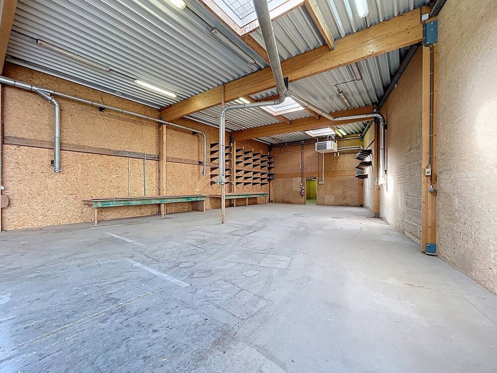 Commerce à louer à Marche-en-Famenne 6900 750.00€ chambres 150.00m² - annonce 559958