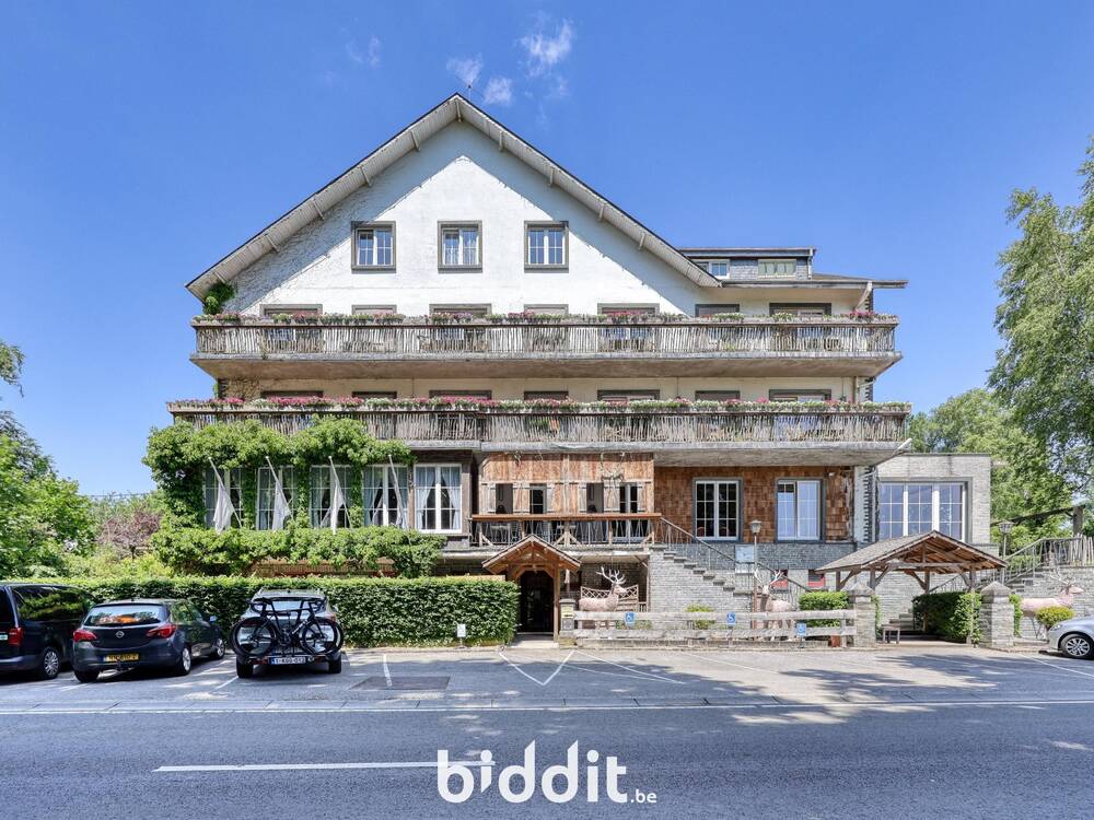 Immeuble de rapport - Immeuble à appartement à vendre à Maissin 6852 400000.00€  chambres m² - annonce 559976