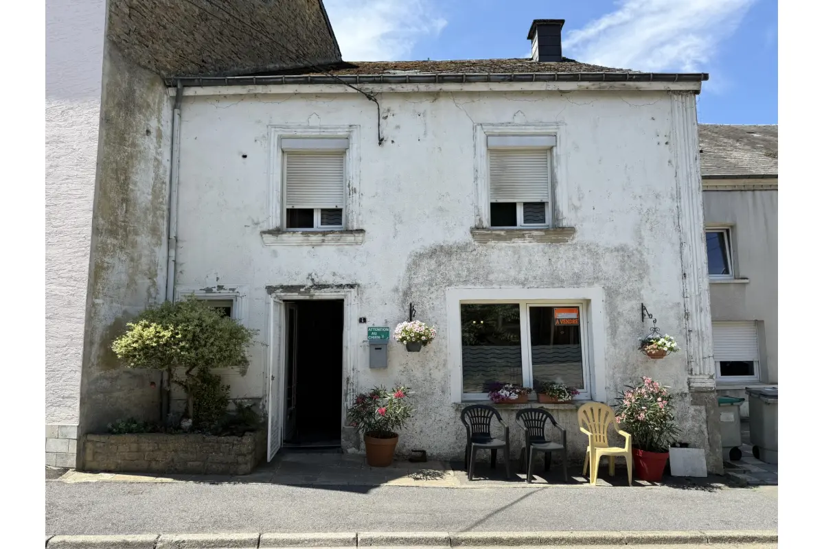 Maison à  à Florenville 6820 96000.00€ 3 chambres 140.00m² - annonce 560153