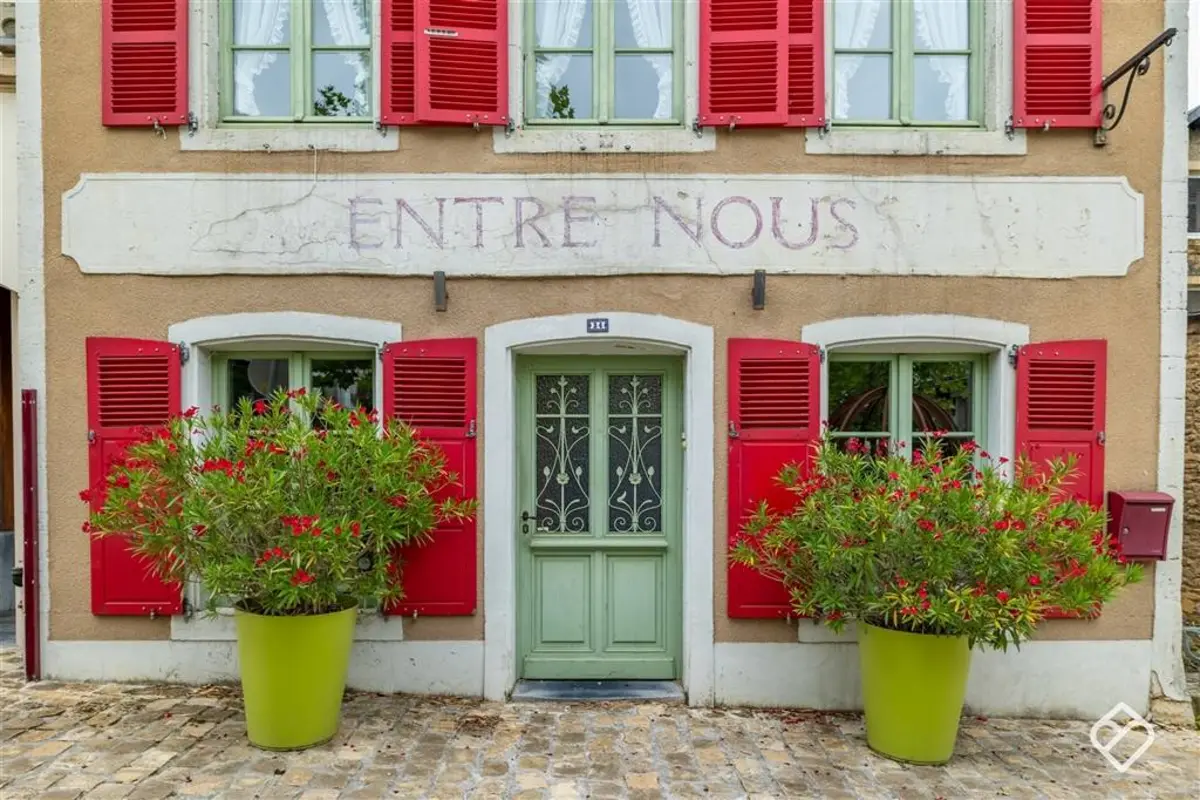 Commerce à vendre à Virton 6760 350000.00€ 3 chambres 220.00m² - annonce 567153