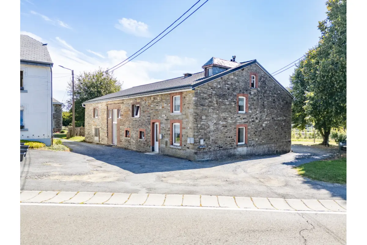 Autre à vendre à Gouvy 6670 360000.00€ 5 chambres 349.00m² - annonce 568617