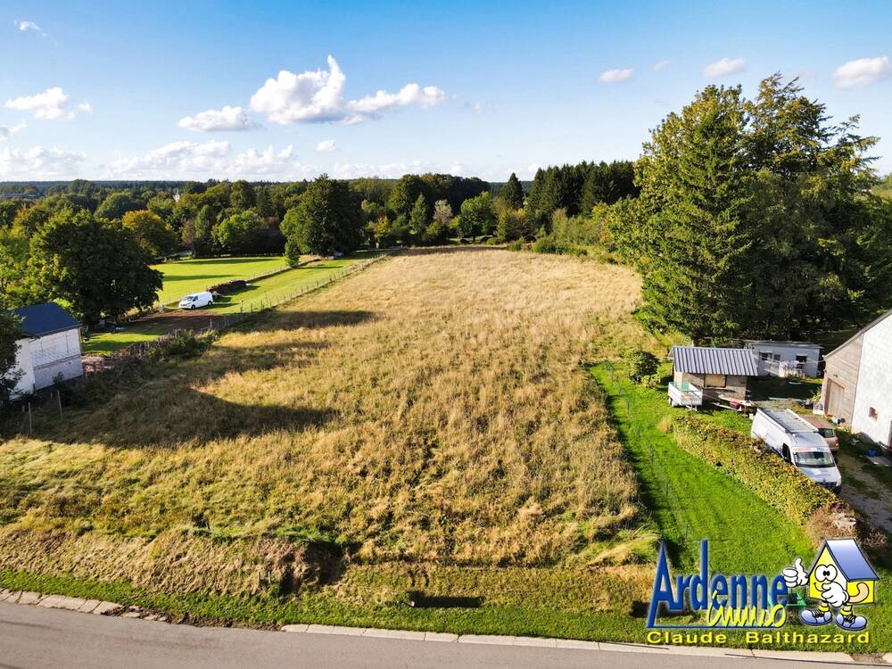Terrain à vendre à Tailles 6661 89000.00€ chambres m² - annonce 570747