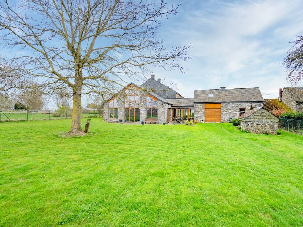 Maison à vendre à La Roche-en-Ardenne 6980 700000.00€ 4 chambres 514.00m² - annonce 572575