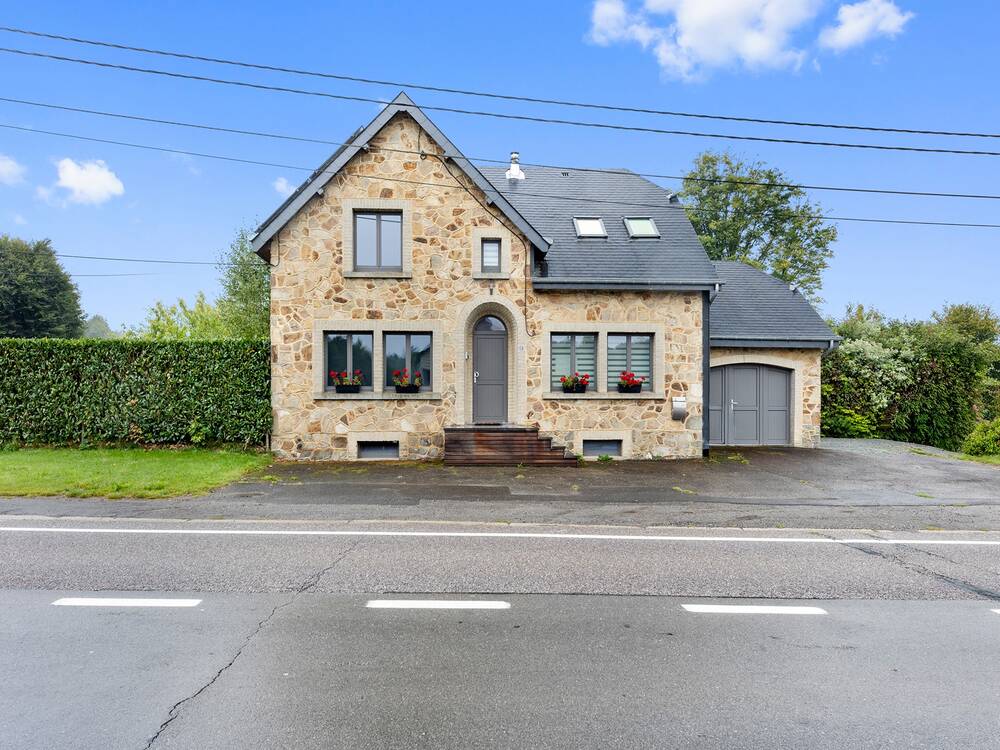 Maison à vendre à Neufchâteau 6840 0.00€ 4 chambres 189.00m² - annonce 599260