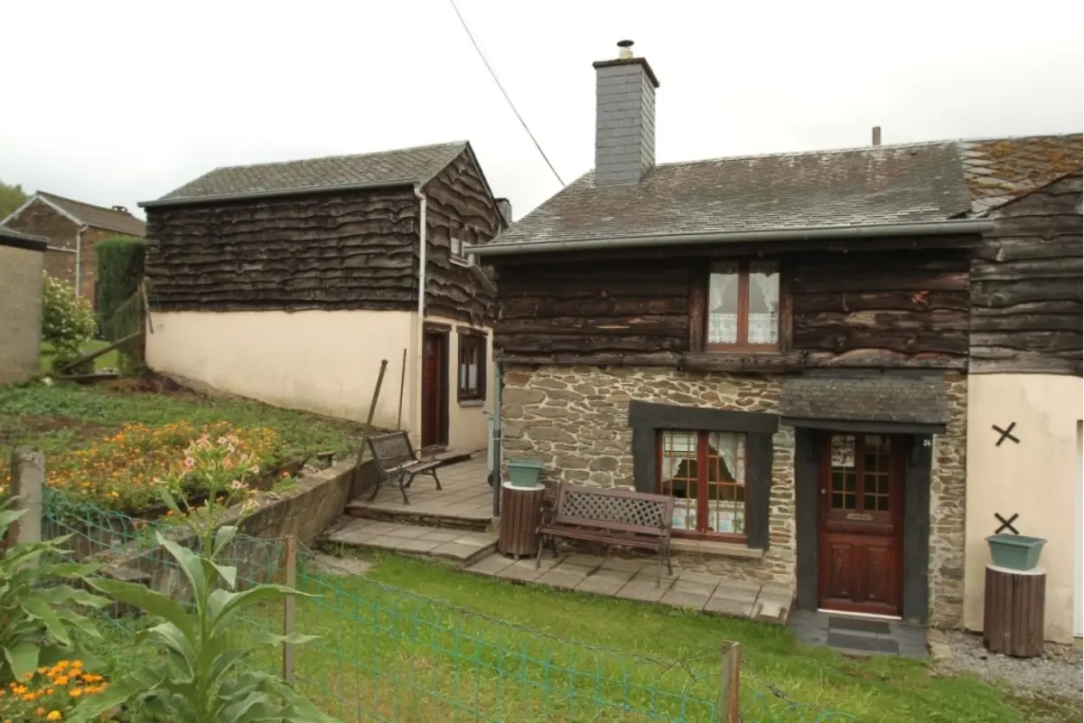 Maison à vendre à Poupehan 6830 75000.00€ 4 chambres 146.00m² - annonce 576374