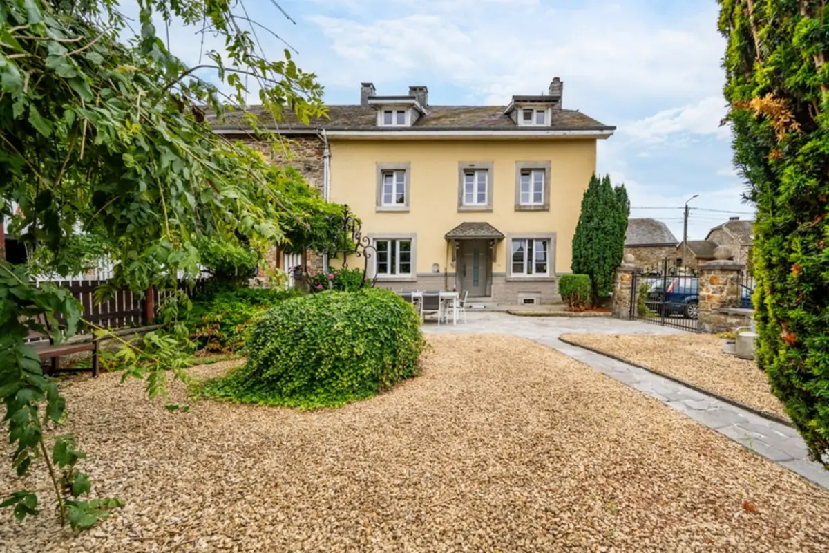 Maison à vendre à La Roche-en-Ardenne 6980 295000.00€ 5 chambres 258.00m² - annonce 577421