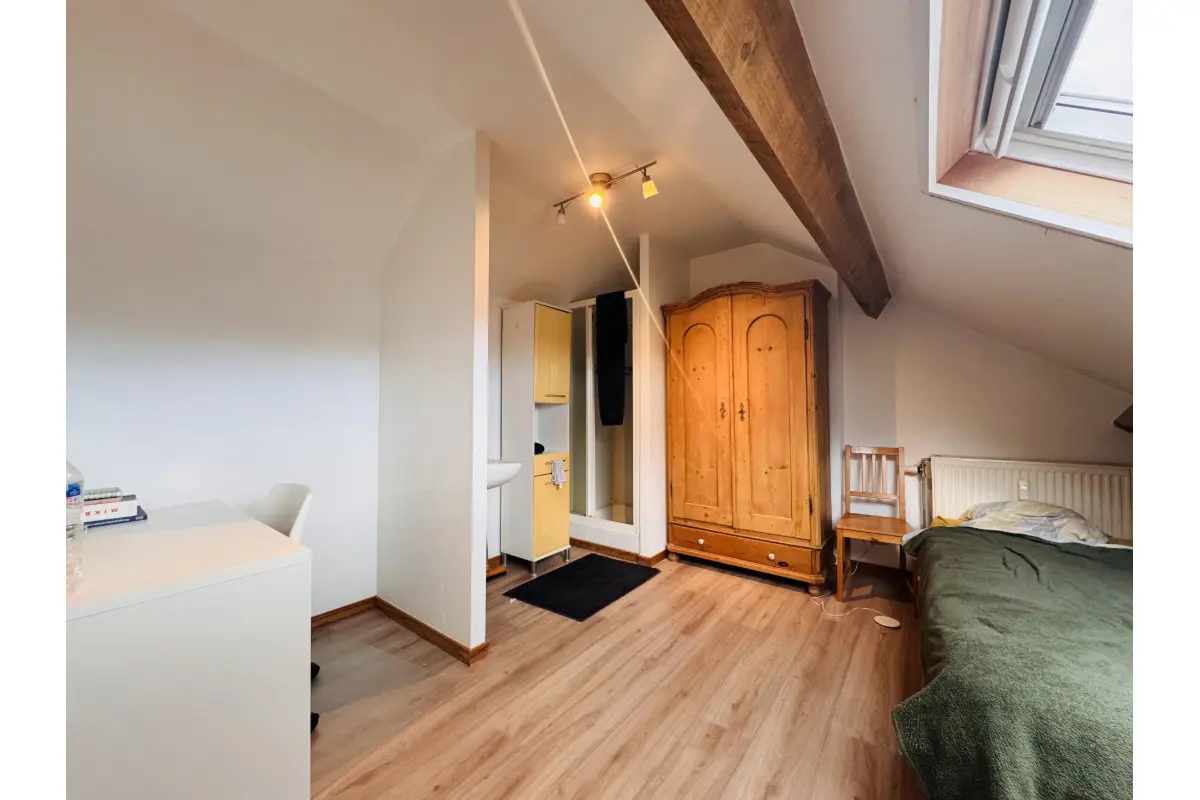 Appartement à louer à Libramont-Chevigny 6800 300.00€ 1 chambres 18.00m² - annonce 580634