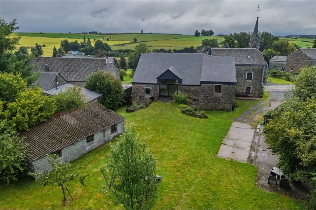 Bungalow à  à Sainte-Ode 6680 395000.00€ 4 chambres m² - annonce 583682