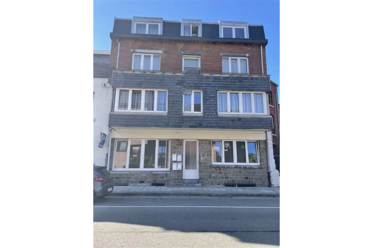 Commerce à louer à Marche-en-Famenne 6900 500.00€  chambres 35.00m² - annonce 583699