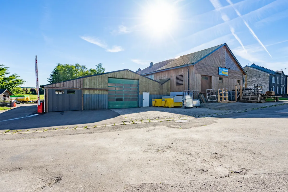 Commerce à vendre à Libramont-Chevigny 6800 280000.00€ 3 chambres 508.00m² - annonce 584323