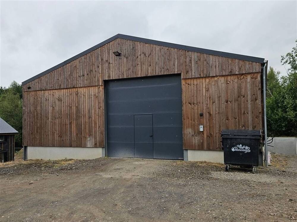 Commerce à  à Anhée 5537 900.00€  chambres m² - annonce 587389