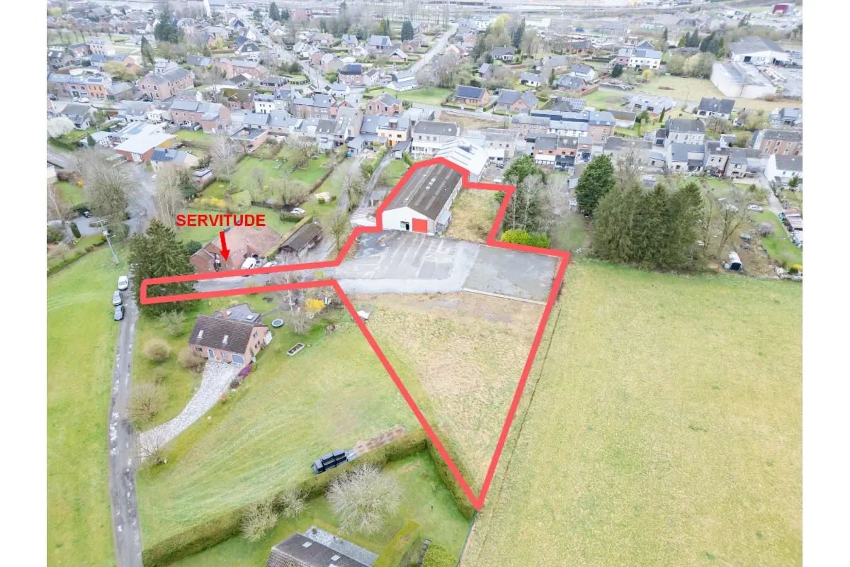 Commerce à vendre à Marche-en-Famenne 6900 470000.00€  chambres 690.00m² - annonce 589314