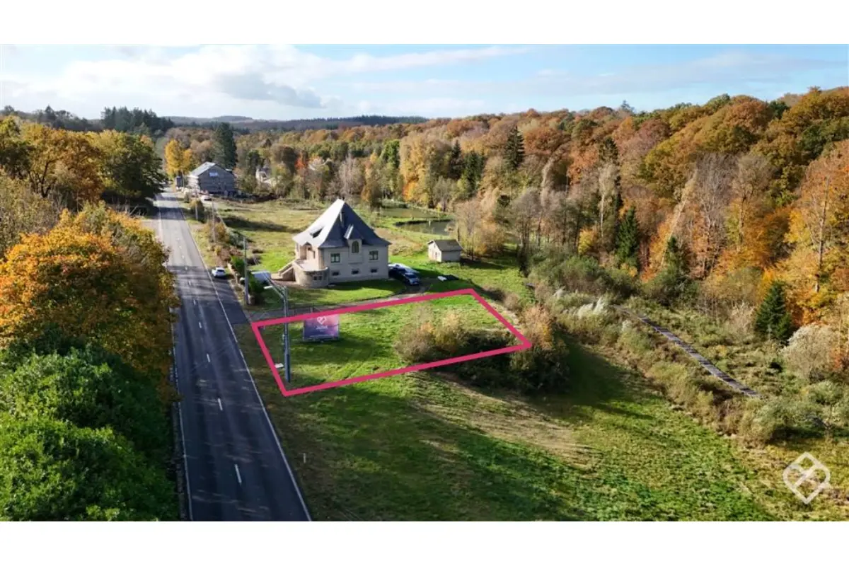 Terrain à vendre à Châtillon 6747 85000.00€  chambres m² - annonce 591828