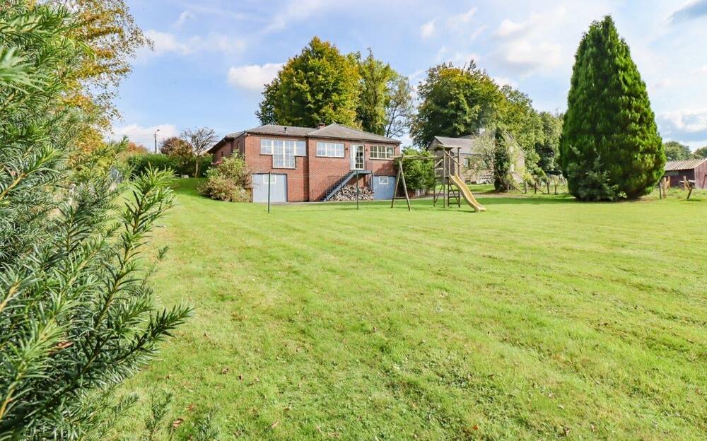 Maison à vendre à Paliseul 6850 300000.00€ 3 chambres 250.00m² - annonce 600044