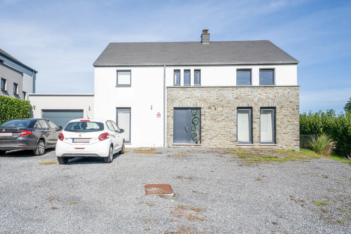 Maison à vendre à Bertrix 6880 0.00€ 5 chambres 150.00m² - annonce 632646