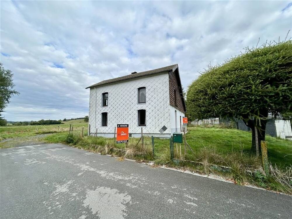 Ferme à à Vaux-sur-Sûre 6640 95000.00€ 3 chambres m² - annonce 602239