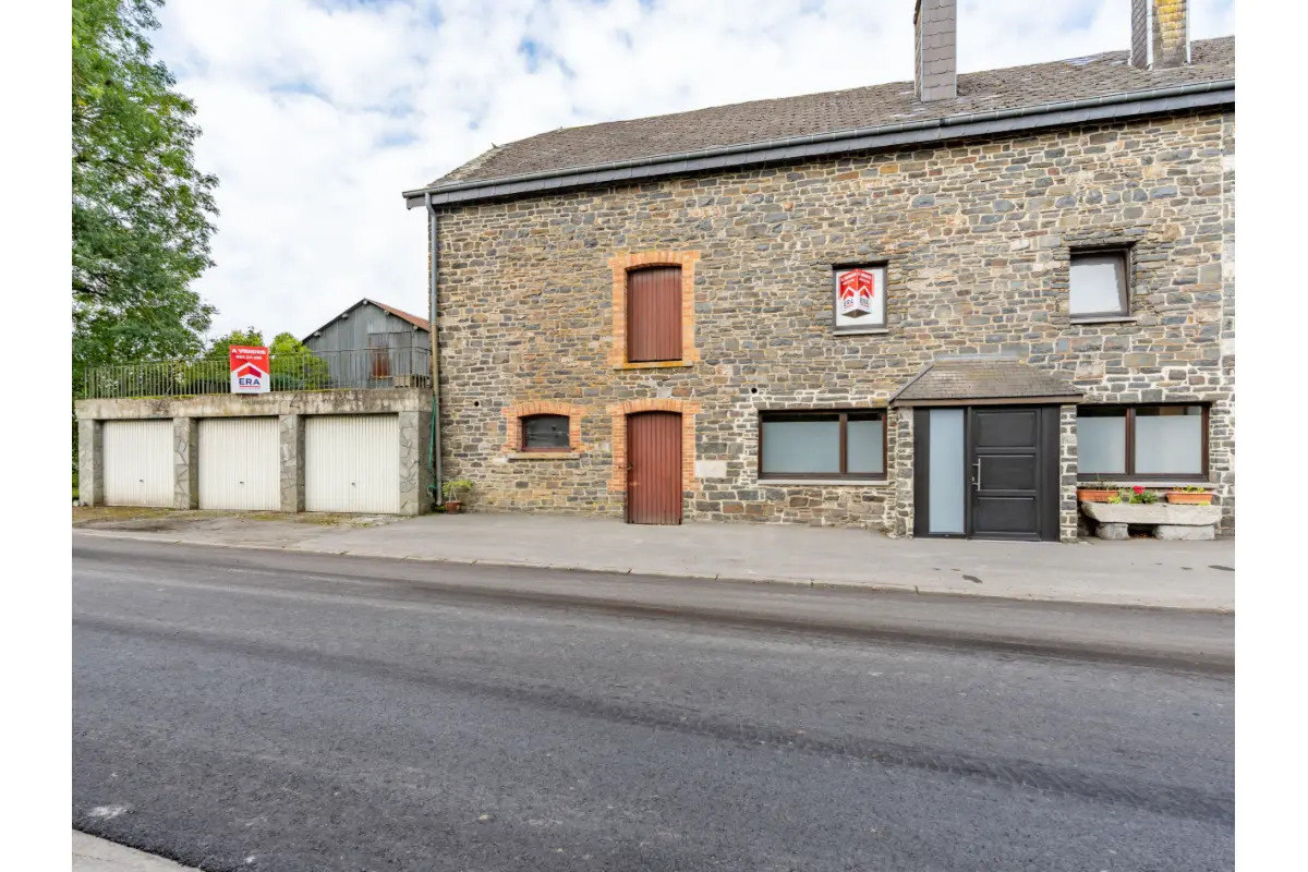 Maison à vendre à Bertogne 6687 199000.00€ 3 chambres 273.90m² - annonce 605119
