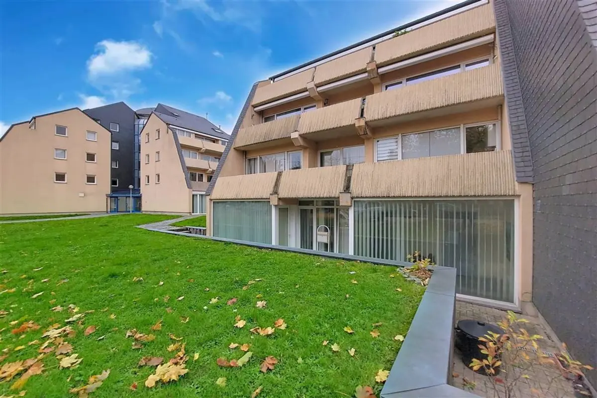 Commerce à à Arlon 6700 50000.00€ chambres 45.00m² - annonce 605444