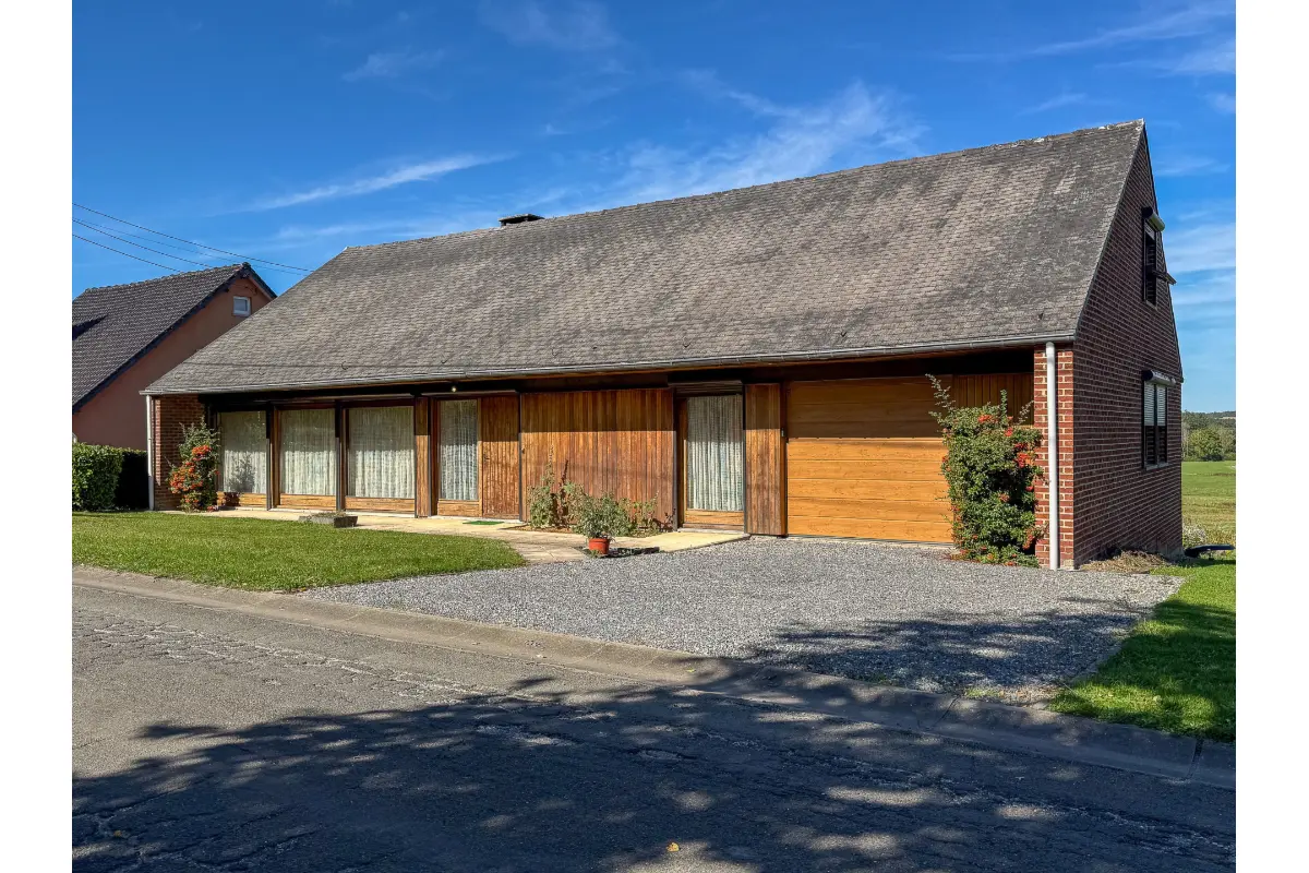 Maison à vendre à Lesterny 6953 325000.00€ 4 chambres 220.00m² - annonce 607311