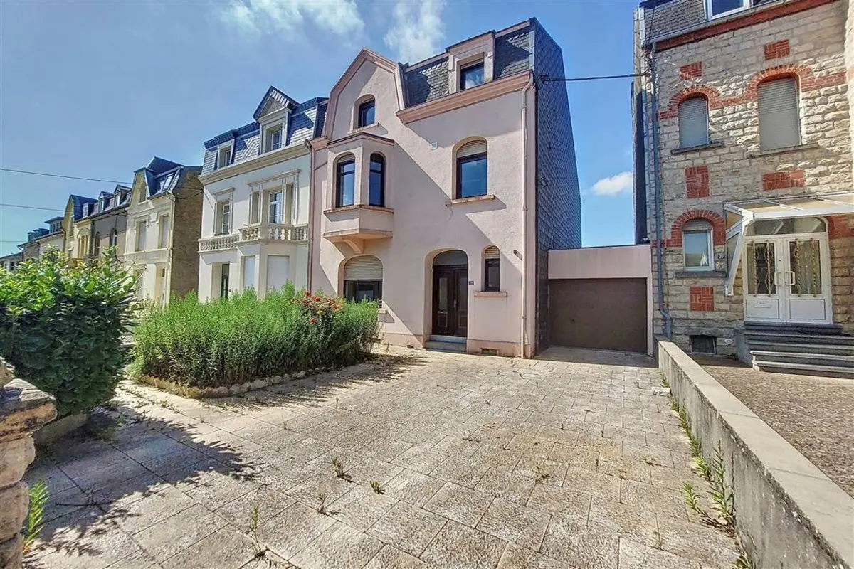 Maison à louer à Arlon 6700 1700.00€ 6 chambres 243.00m² - annonce 608217