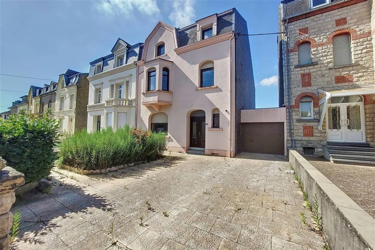 Maison à louer à Arlon 6700 1700.00€ 6 chambres 243.00m² - annonce 608217