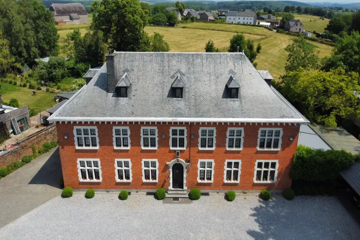 Maison à vendre à Durbuy 6940 997000.00€  chambres 1944.00m² - annonce 610225