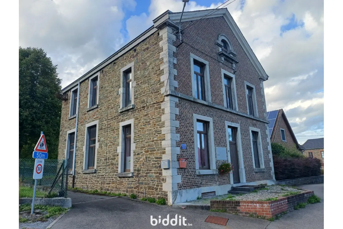 Maison à vendre à Rendeux 6987 130000.00€ 4 chambres m² - annonce 612404