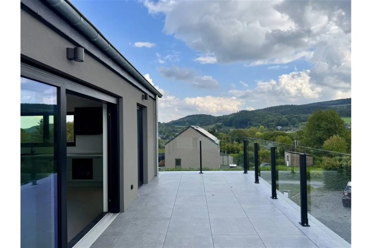 Rez-de-chaussée à louer à Wellin 6920 850.00€ 2 chambres 61.57m² - annonce 613151