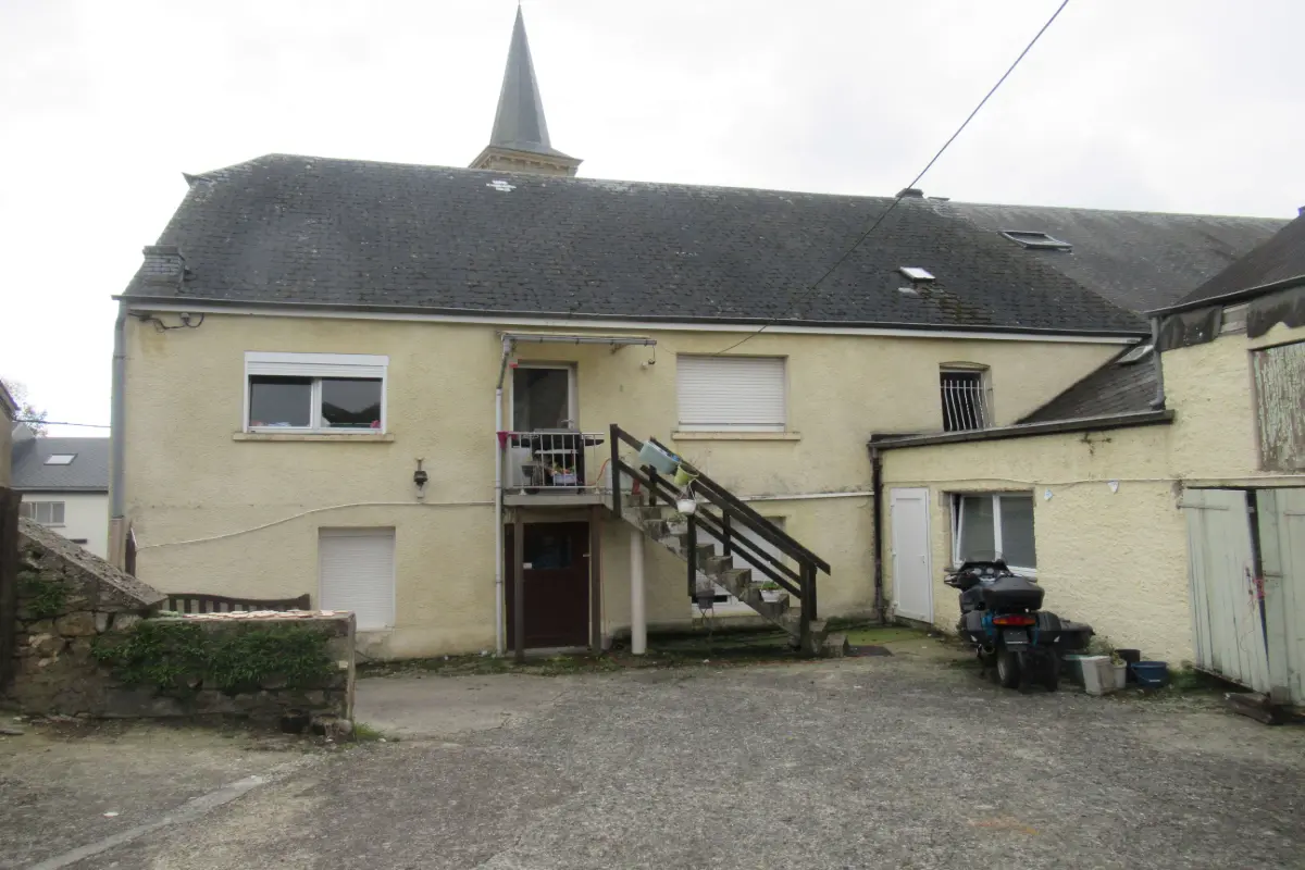 Immeuble de rapport - Immeuble à appartement à vendre à Arlon 6700 625000.00€ 5 chambres 260.00m² - annonce 616507