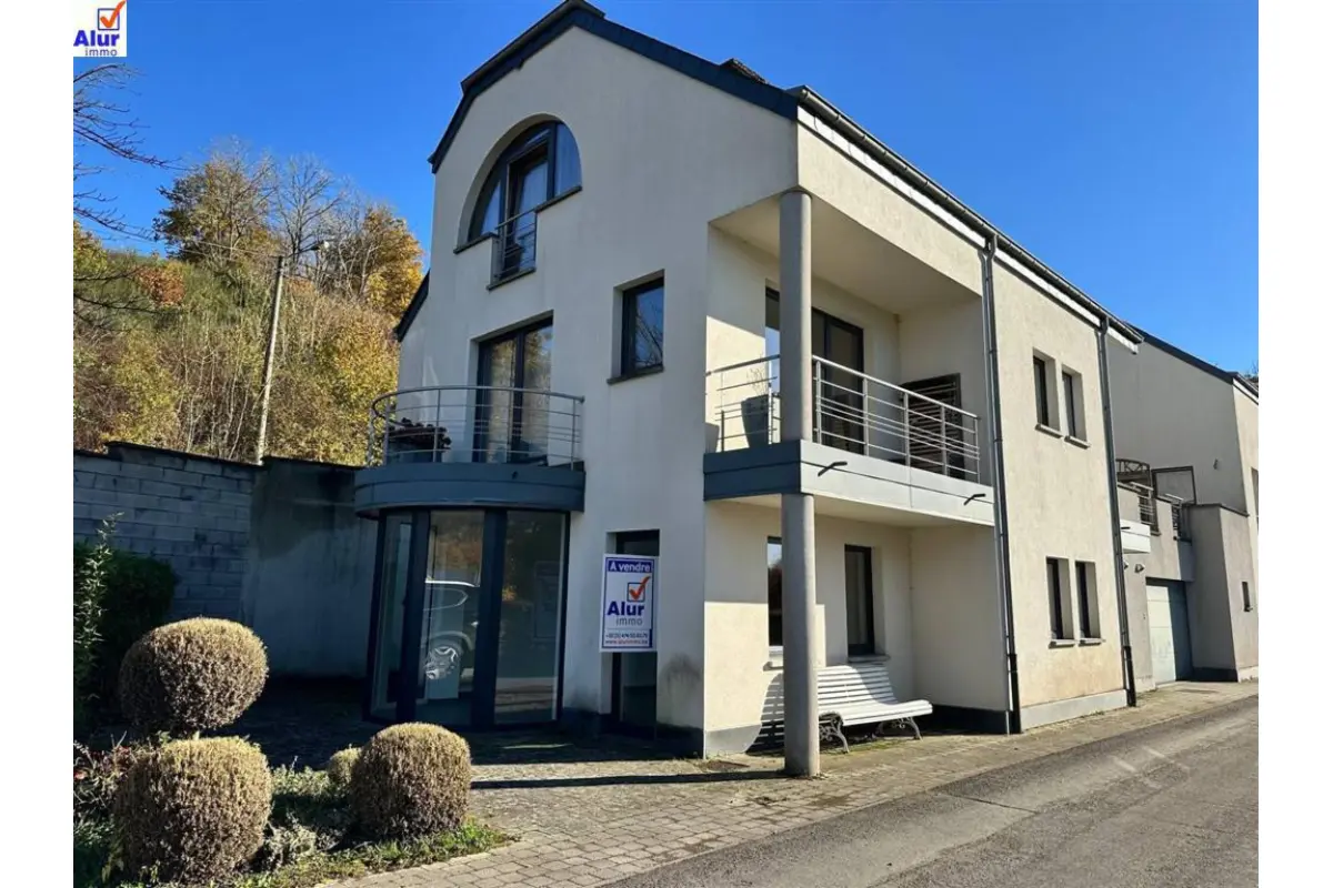 Appartement à  à Nothomb 6717 275000.00€ 1 chambres 72.08m² - annonce 620683