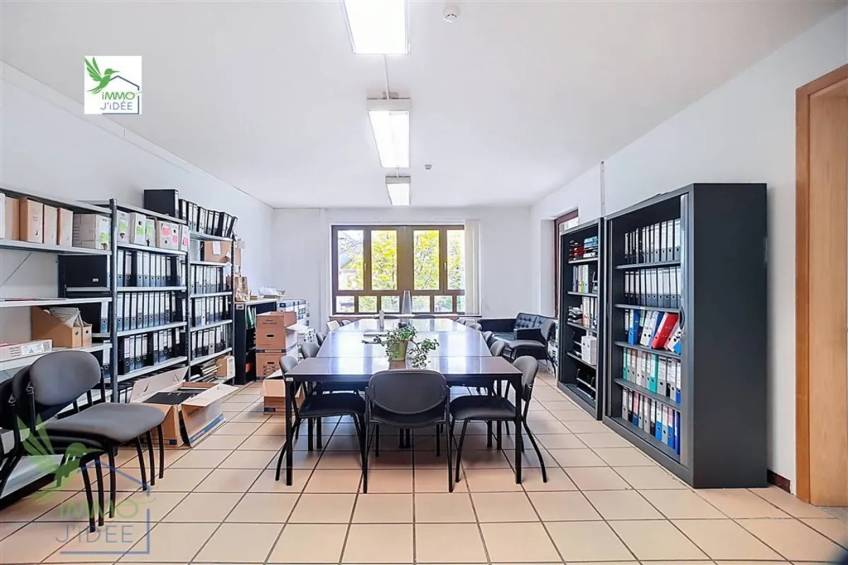 Commerce à louer à Arlon 6700 2000.00€  chambres 200.00m² - annonce 624286