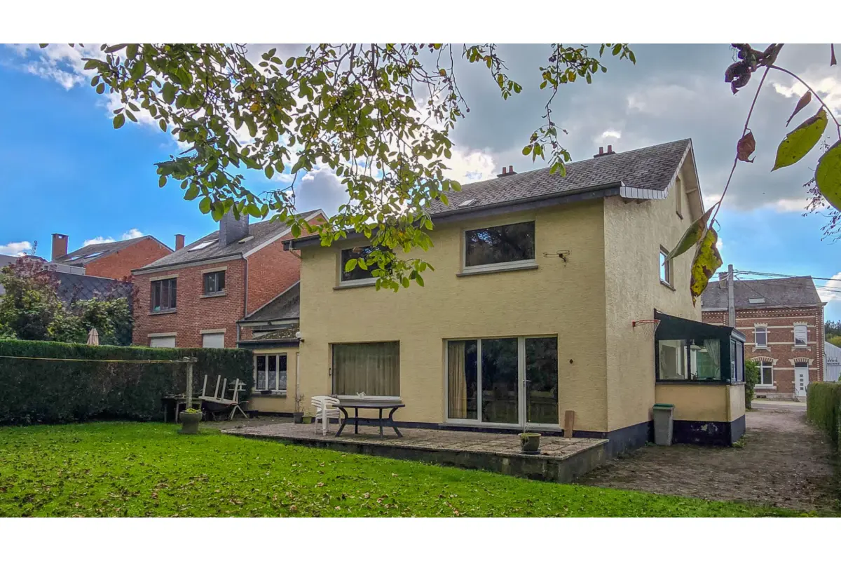Maison à vendre à Marche-en-Famenne 6900 0.00€ 4 chambres 177.00m² - annonce 645859