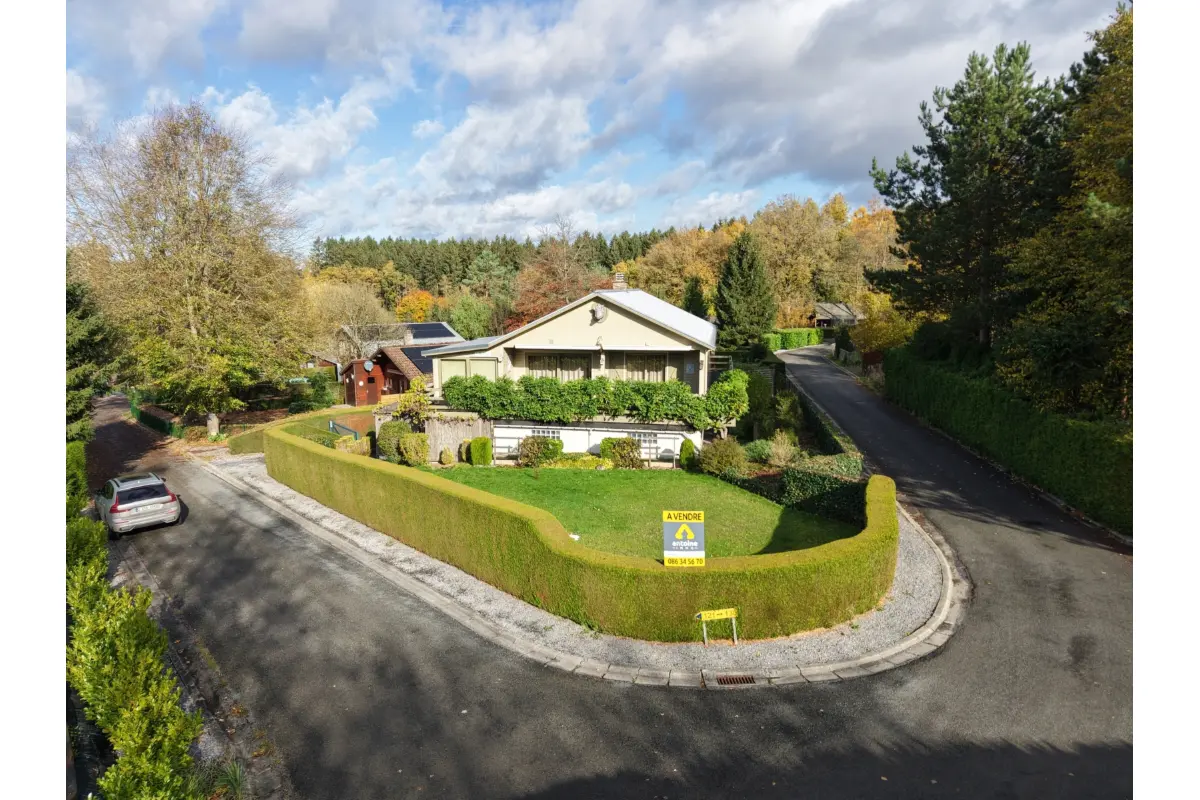 Bungalow à vendre à Durbuy 6940 349000.00€ 3 chambres 100.00m² - annonce 627505