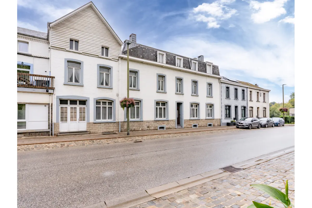 Maison à vendre à Vielsalm 6690 249000.00€ 7 chambres 672.18m² - annonce 627629