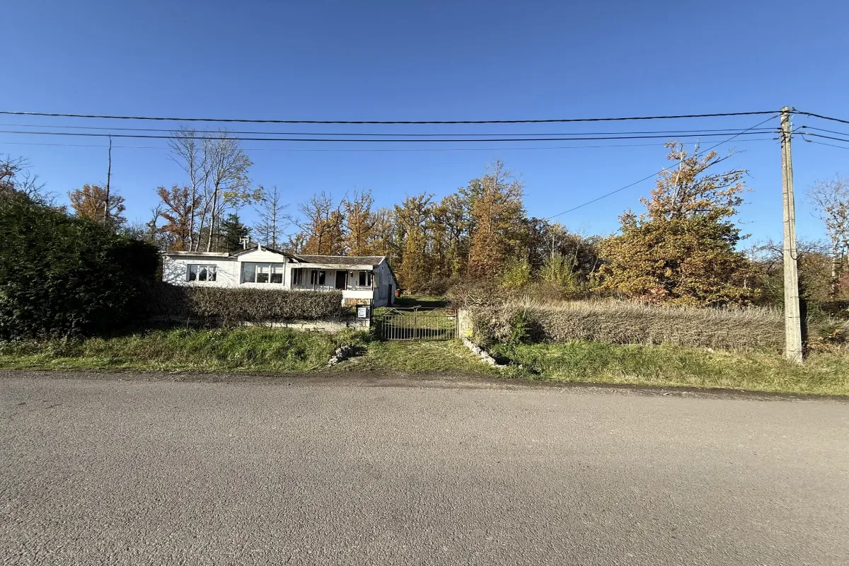 Terrain à  à Somme-Leuze 5377 135000.00€  chambres m² - annonce 629556