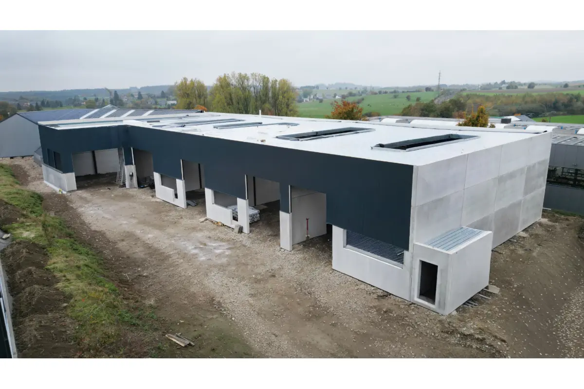 Commerce à louer à Bras 6800 1000.00€ 0 chambres 200.00m² - annonce 629042