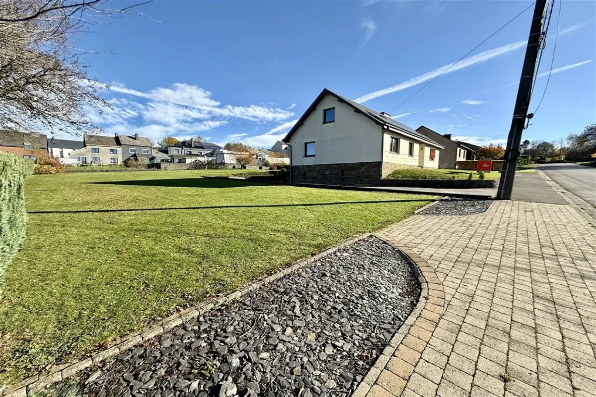 Villa à vendre à Libramont-Chevigny 6800 495000.00€ 5 chambres m² - annonce 630430