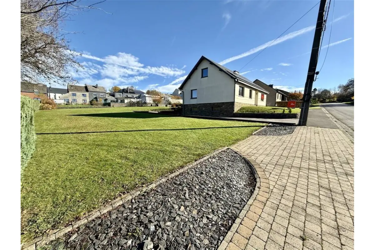 Villa à vendre à Libramont-Chevigny 6800 495000.00€ 5 chambres m² - annonce 630430