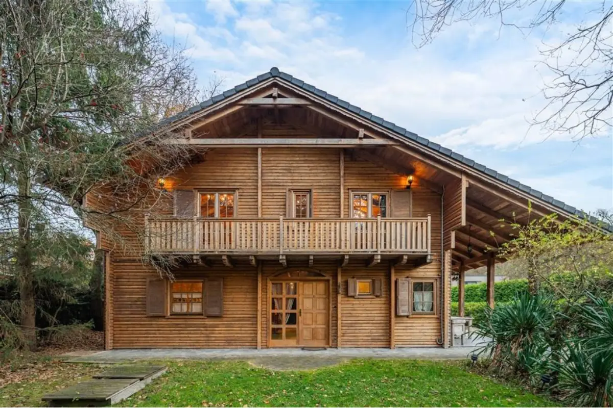 Maison à vendre à Erezée 6997 635000.00€ 4 chambres 239.00m² - annonce 632022