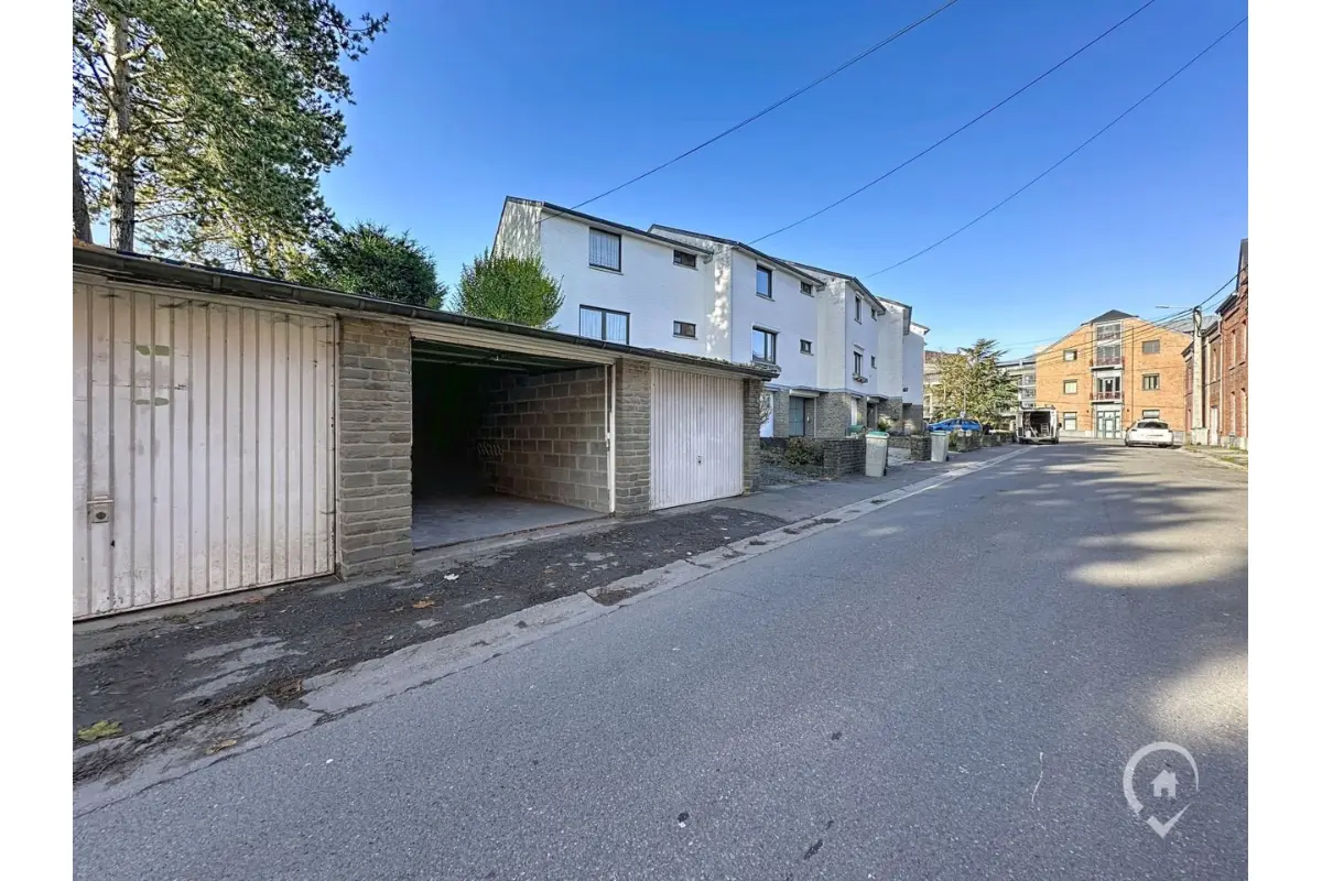 Parking à vendre à Marche-en-Famenne 6900 32500.00€  chambres m² - annonce 632391