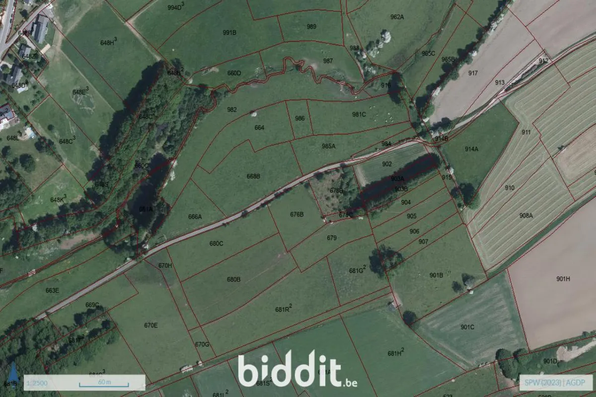 Terrain à vendre à Saint-Pierre 6800 4700.00€  chambres m² - annonce 632543