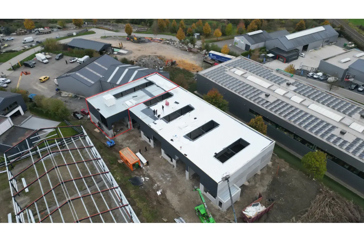 Commerce à louer à Bras 6800 1440.00€ 0 chambres 300.00m² - annonce 635823