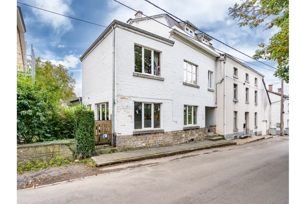 Maison à vendre à Marche-en-Famenne 6900 250000.00€ 5 chambres 200.00m² - annonce 636172