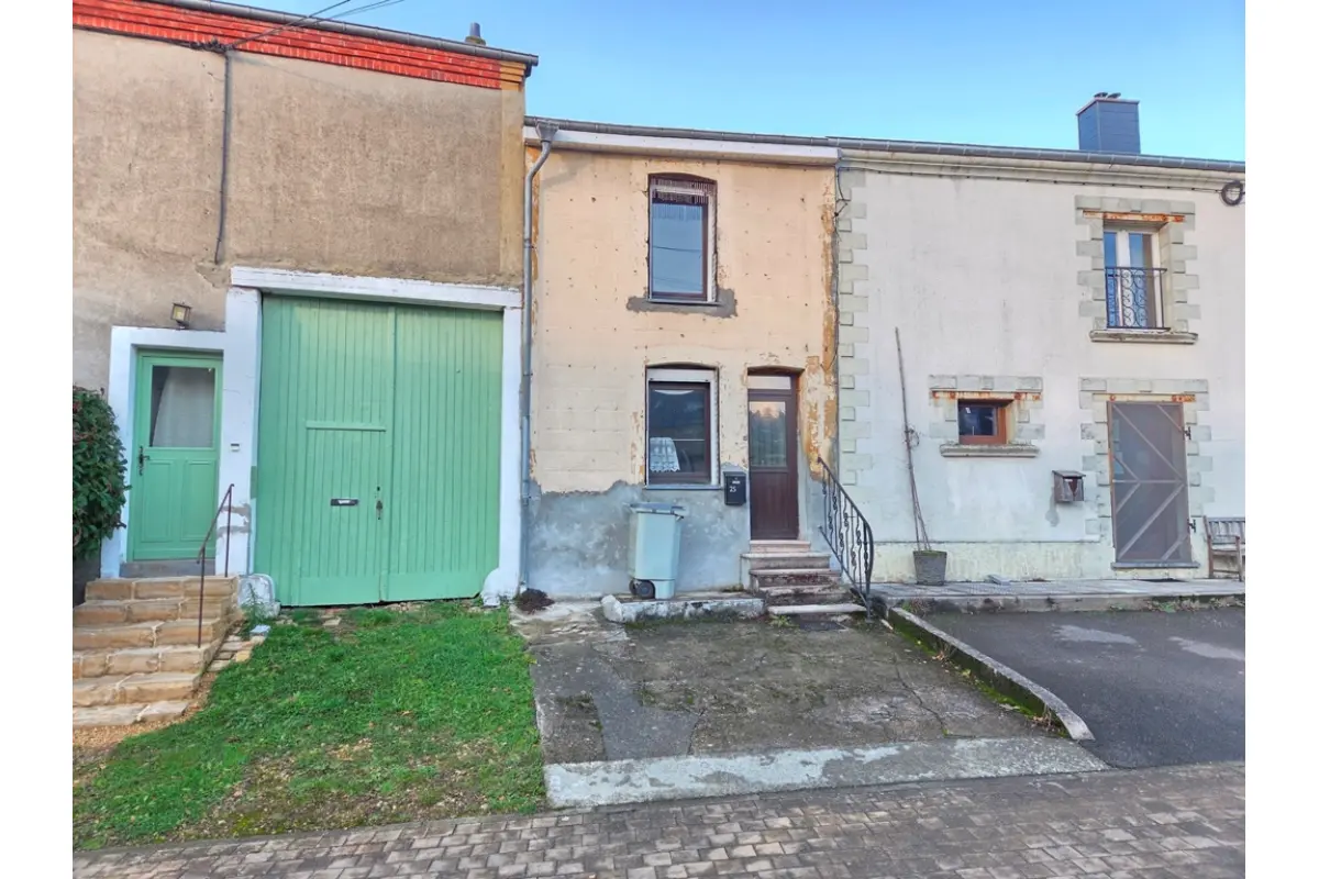 Maison à  à Florenville 6820 78000.00€ 2 chambres 120.00m² - annonce 637241