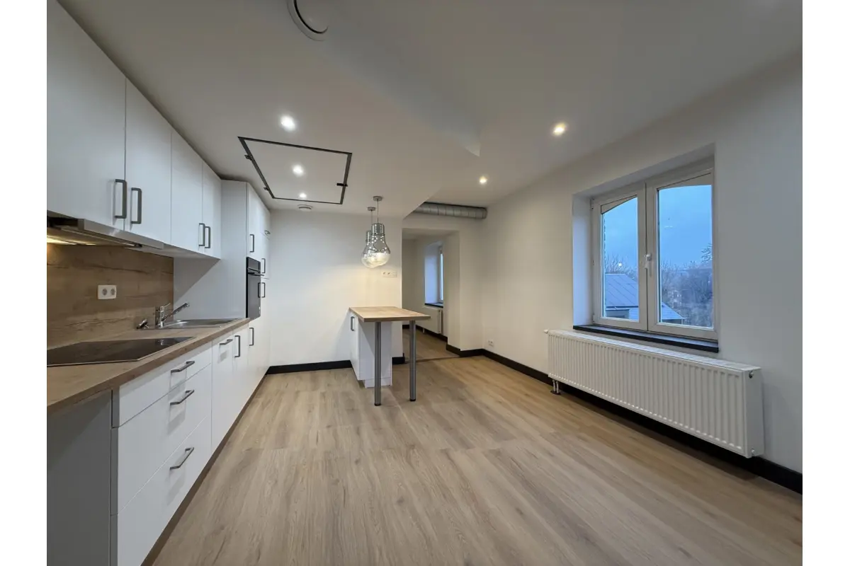 Appartement à vendre à Aye 6900 149000.00€ 1 chambres 35.00m² - annonce 641368