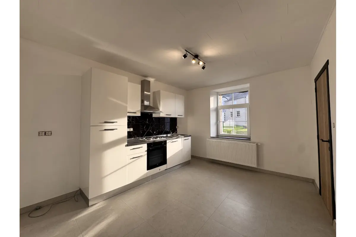 Maison à louer à Offagne 6850 950.00€ 4 chambres 150.00m² - annonce 641595