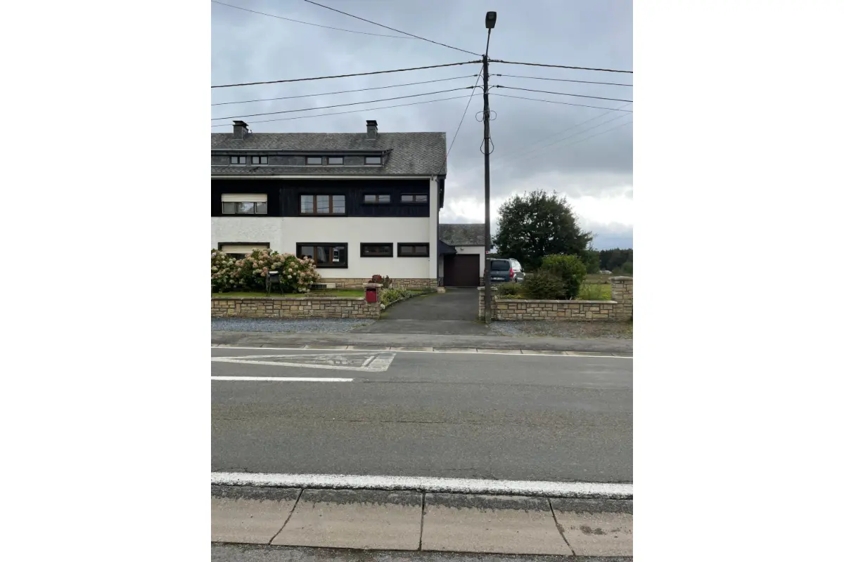 Maison à vendre à Florenville 6820 270000.00€ 5 chambres m² - annonce 641129