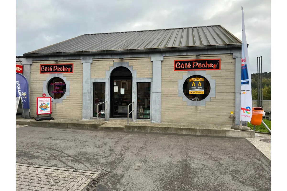 Commerce à  à Hamoir 4180 800.00€  chambres 120.00m² - annonce 647241