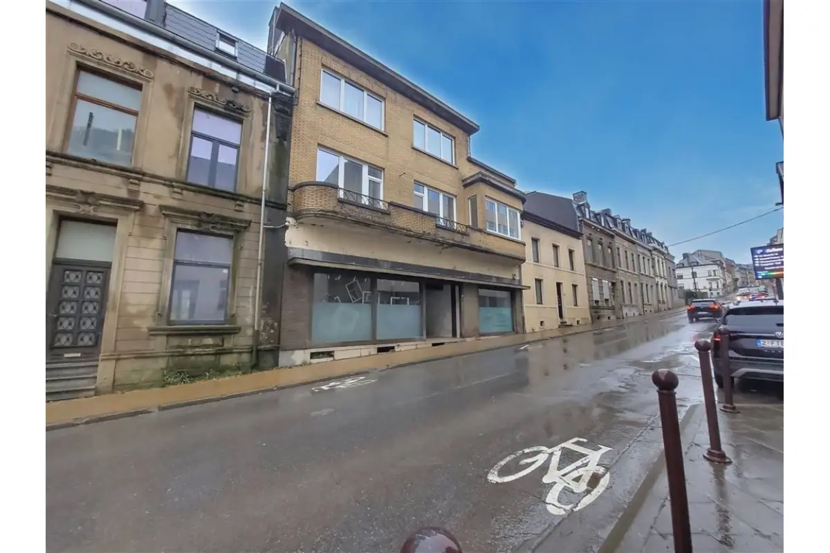 Commerce à vendre à Arlon 6700 199000.00€  chambres 360.00m² - annonce 649059